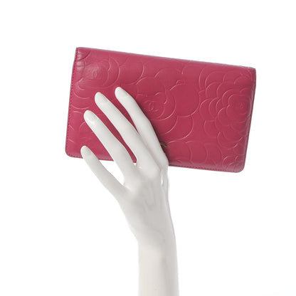 Chanel Lambskin Camellia Embossed Yen Wallet Fuchsia 2 of 9