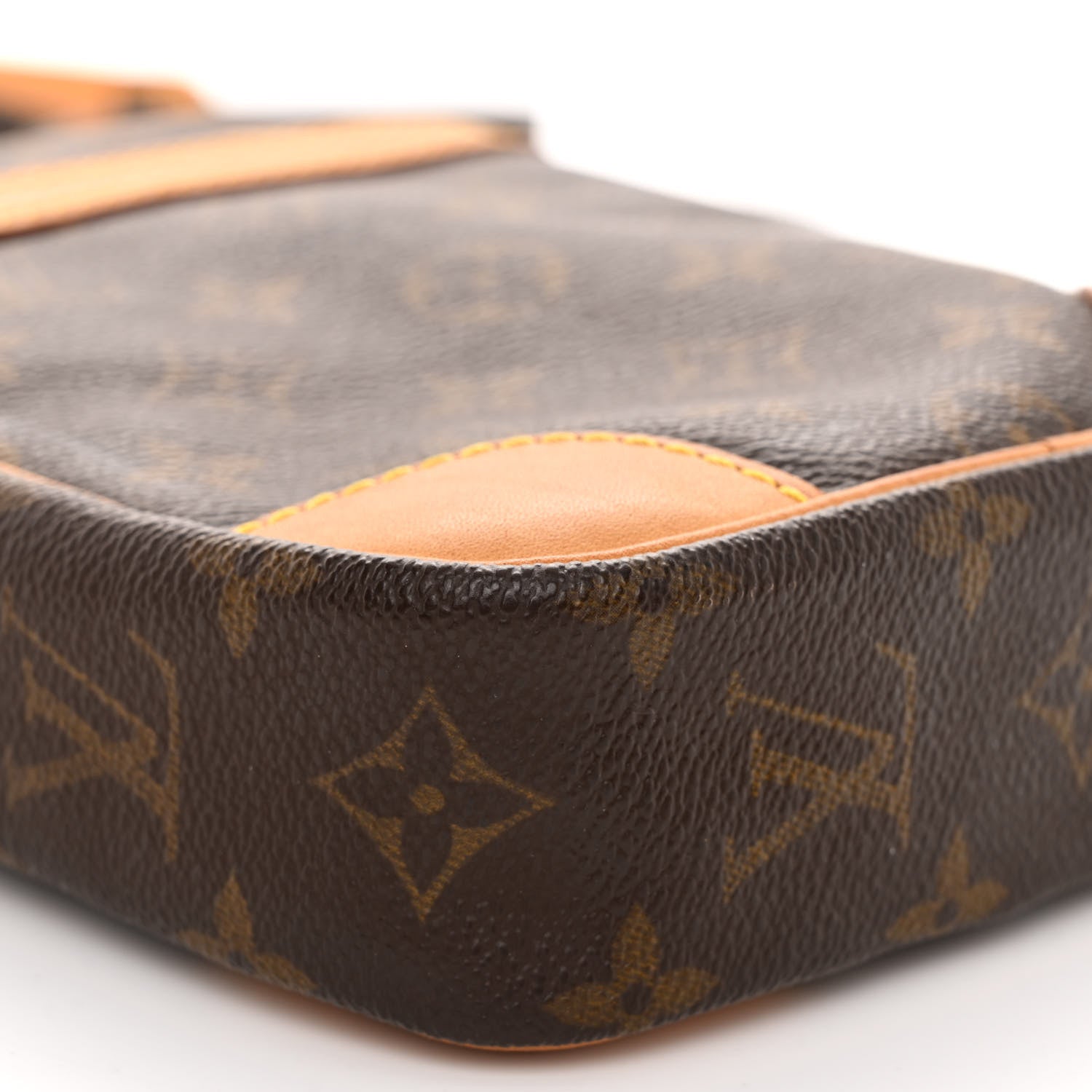 Louis Vuitton Monogram Danube 21 8 of 10