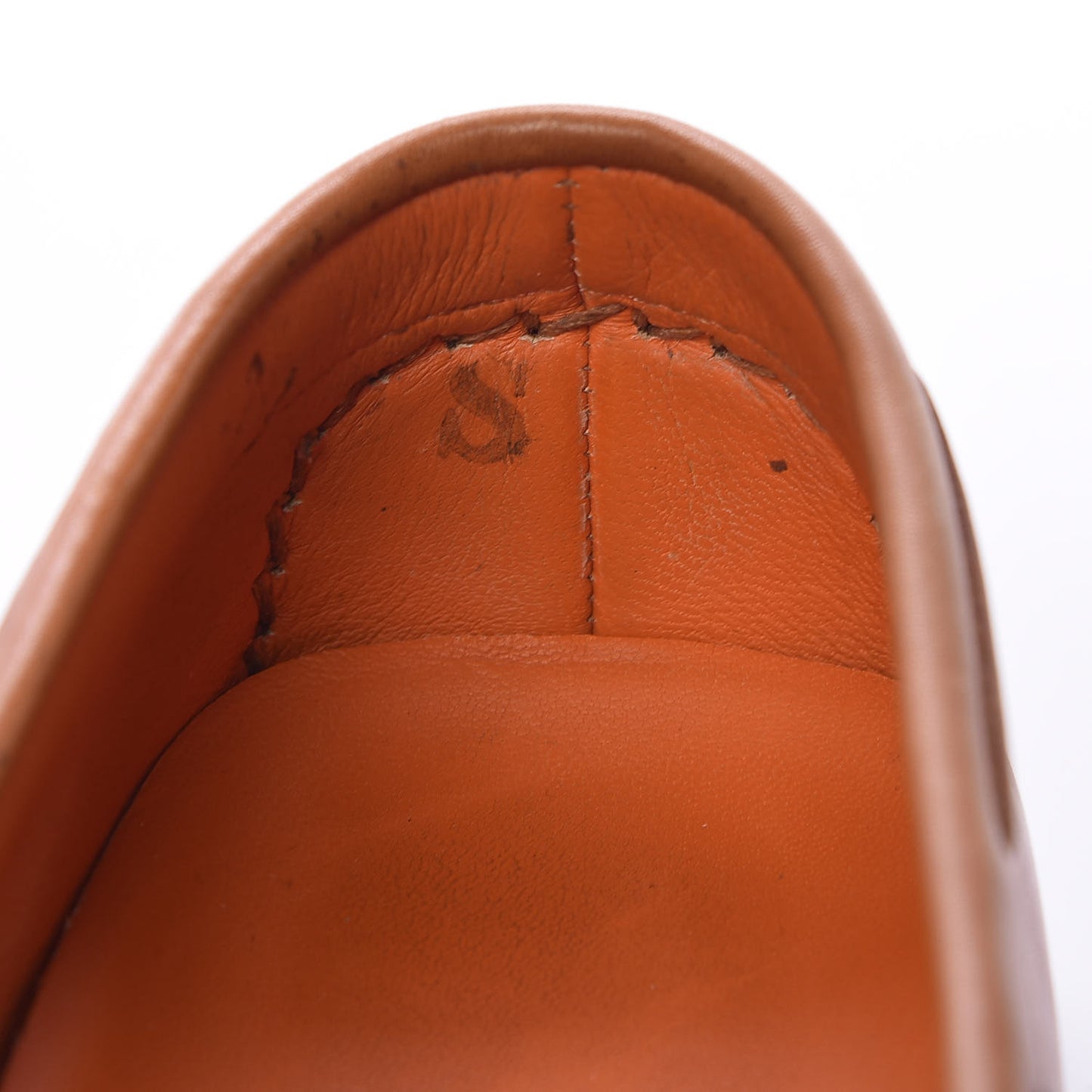 Supple Calfskin Womens Irving Driving Moccasin Loafers 39 Gold