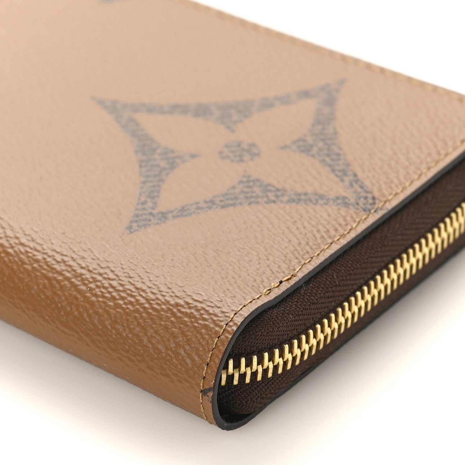 Louis Vuitton Reverse Monogram Giant Zippy Wallet 8 of 9