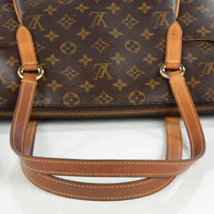 Louis Vuitton Monogram Totally MM 9 of 9