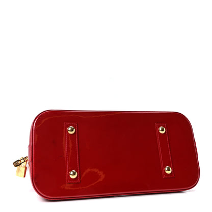 Louis Vuitton Vernis Alma MM Pomme D'Amour 4 of 9