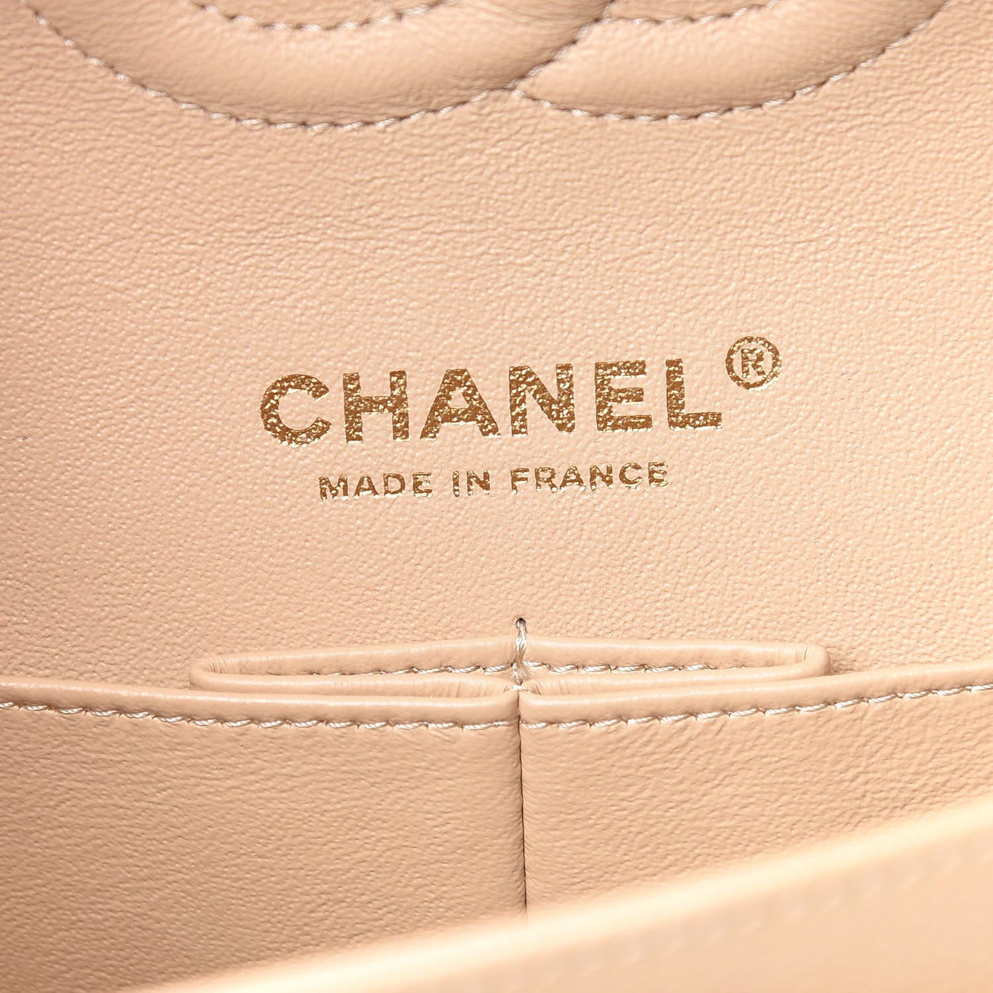 Caviar Quilted Medium Double Flap Beige Clair
