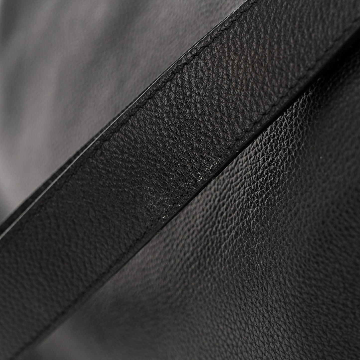 Pebbled Calfskin Large Jennifer Black