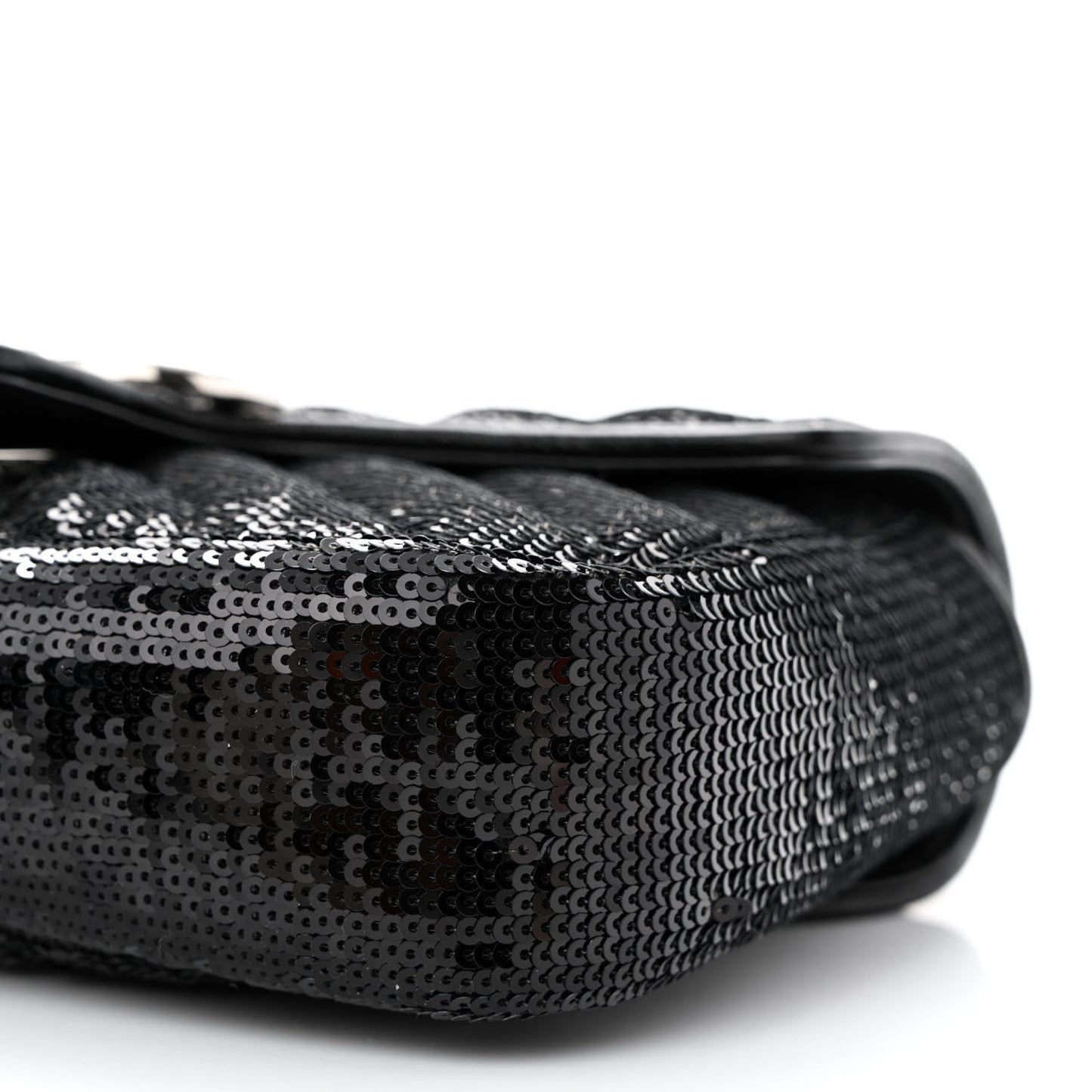 Sequin Matelasse Diagonal Mini GG Marmont Shoulder Bag Black