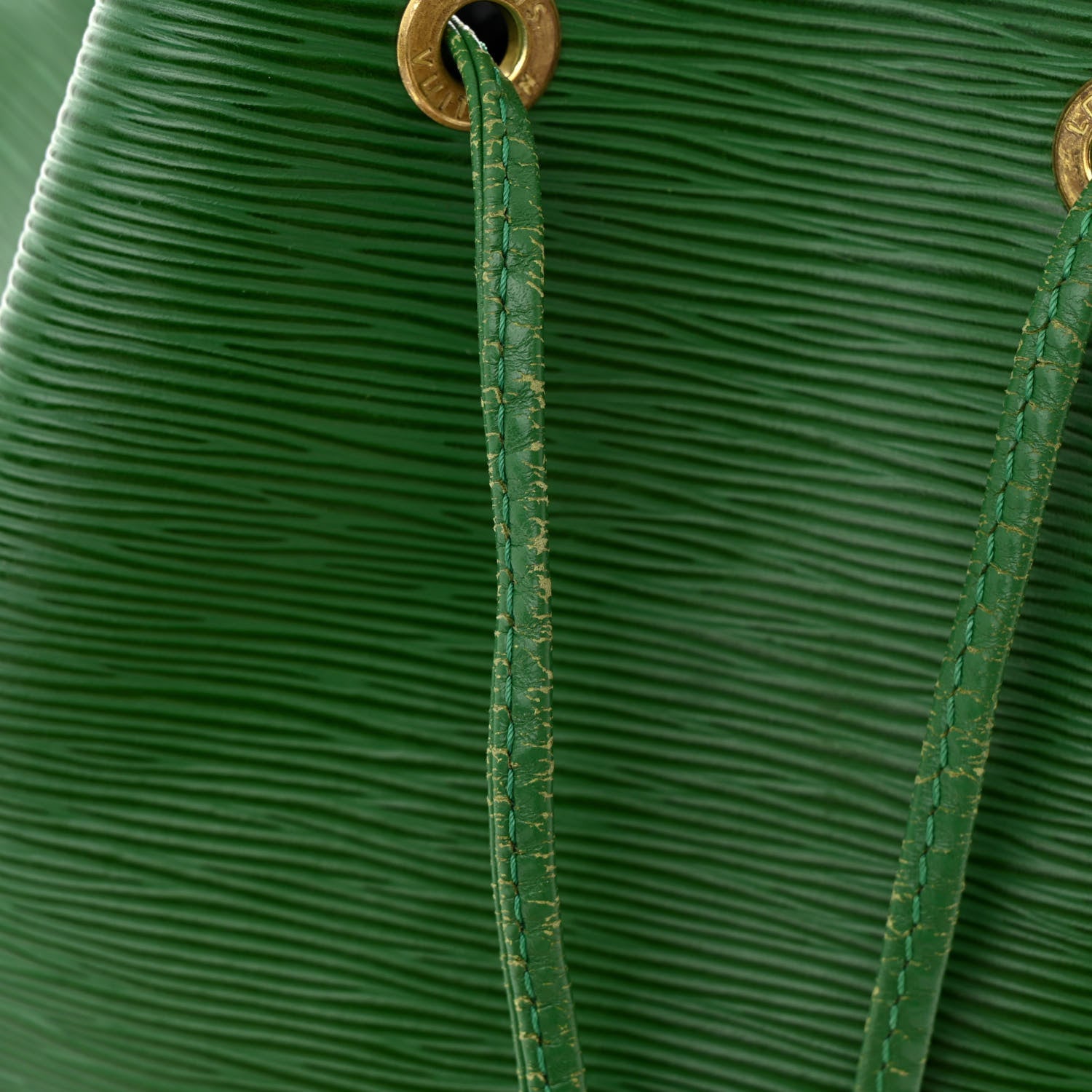 Louis Vuitton Epi Petit Noe Borneo 14 of 15