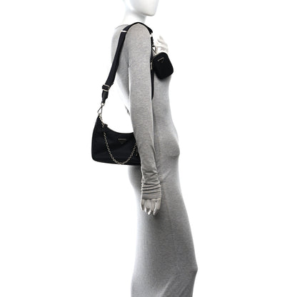 Prada Nylon Re-Edition 2005 Shoulder Bag Black 2 of 10