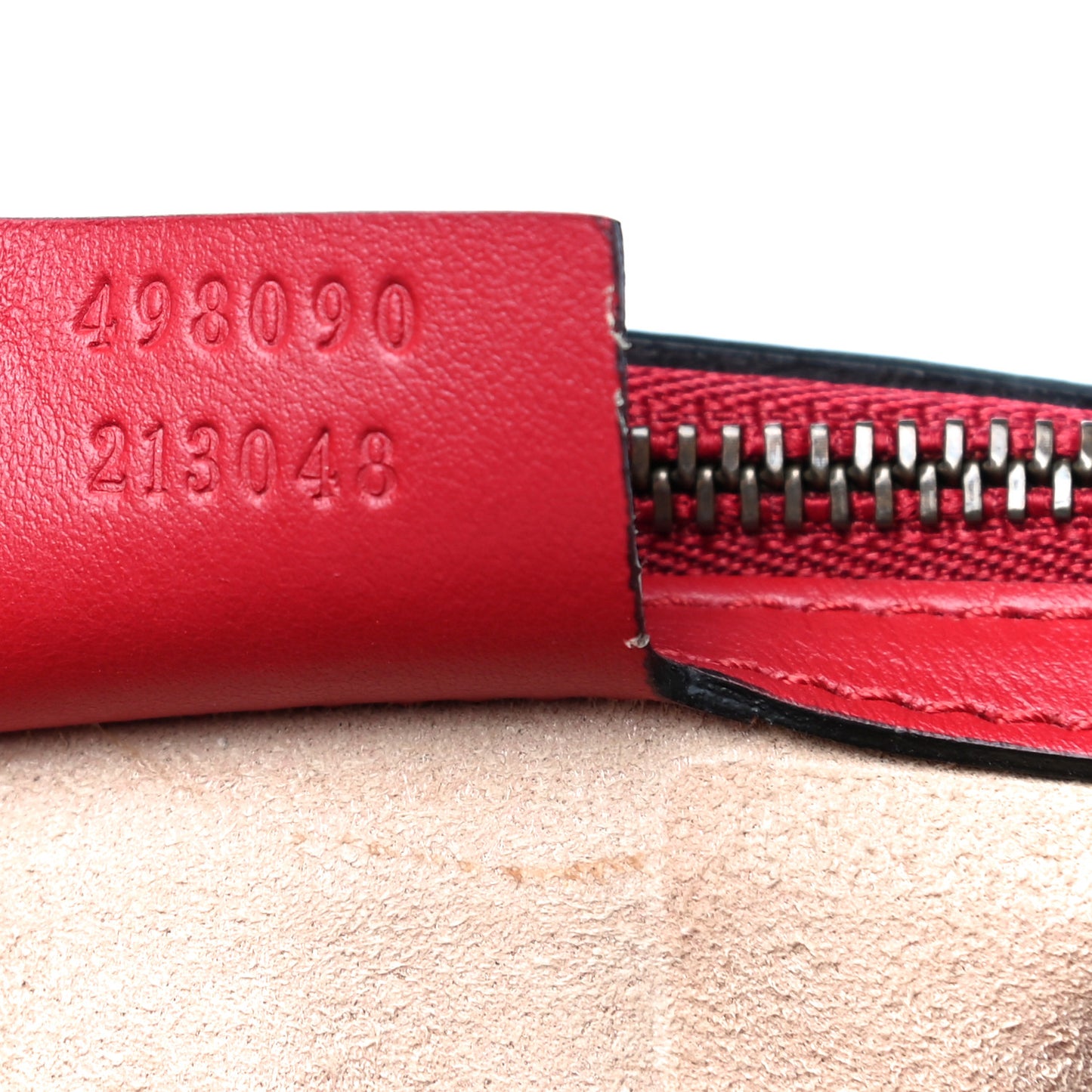 Calfskin Matelasse Large GG Marmont Shoulder Bag Hibiscus Red