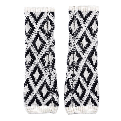 Chanel Cashmere Blend CC Beanie Hat With Gloves Set White Navy Blue 7 of 9