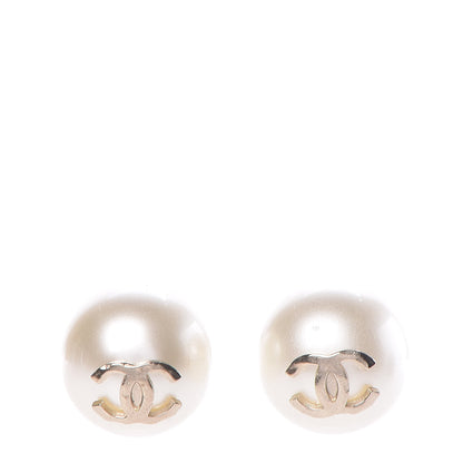 Chanel Pearl CC Large Earrings Gold 1 of 6