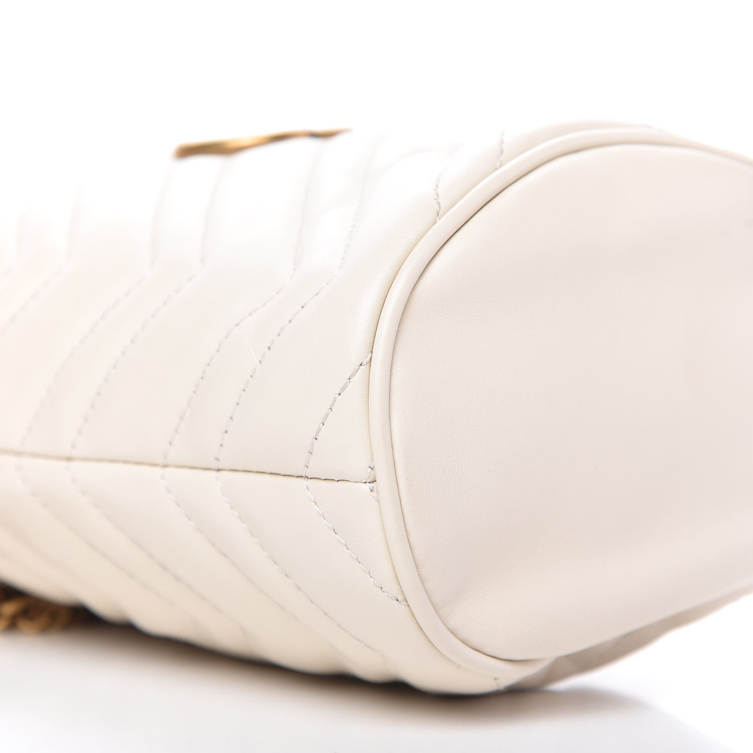 Gucci Calfskin Matelasse Mini GG Marmont 2.0 Bucket Bag White 6 of 10