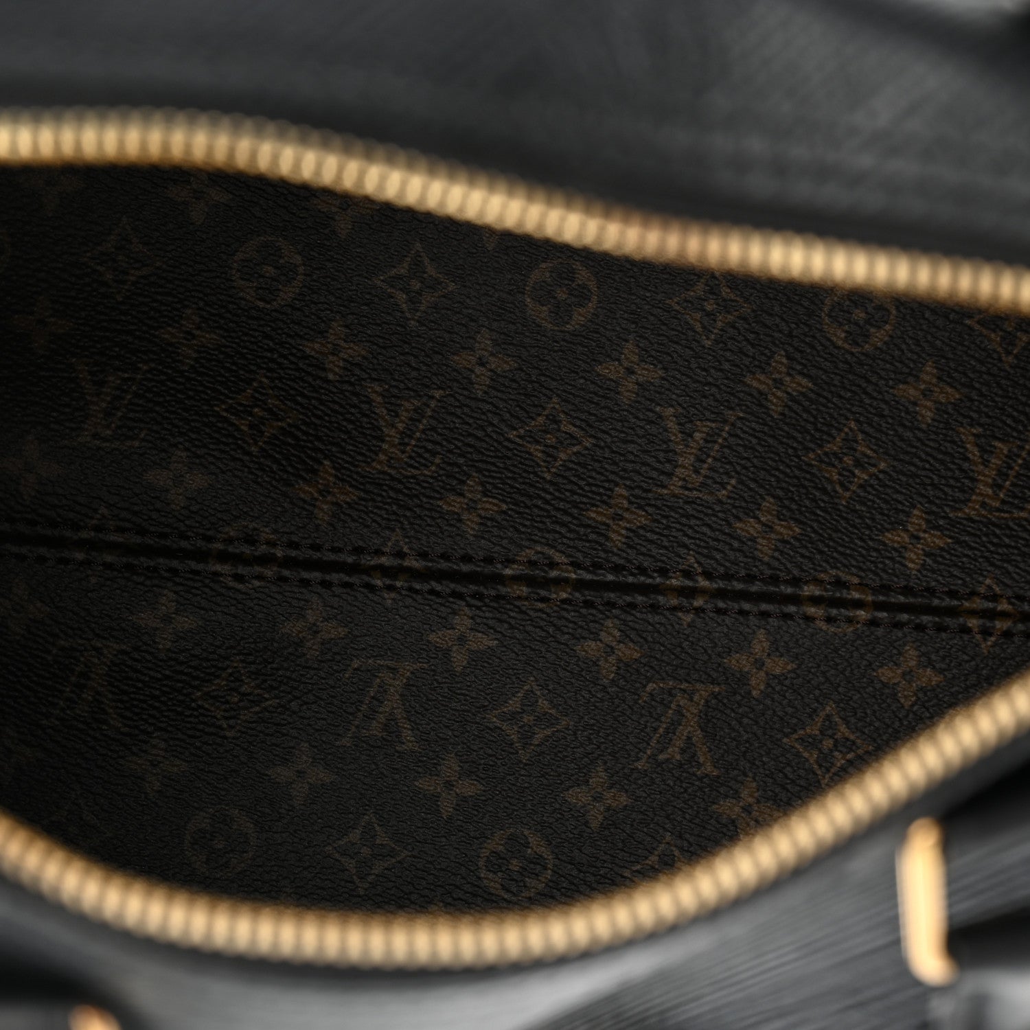 Louis Vuitton Epi Speedy Soft 30 Black 5 of 9