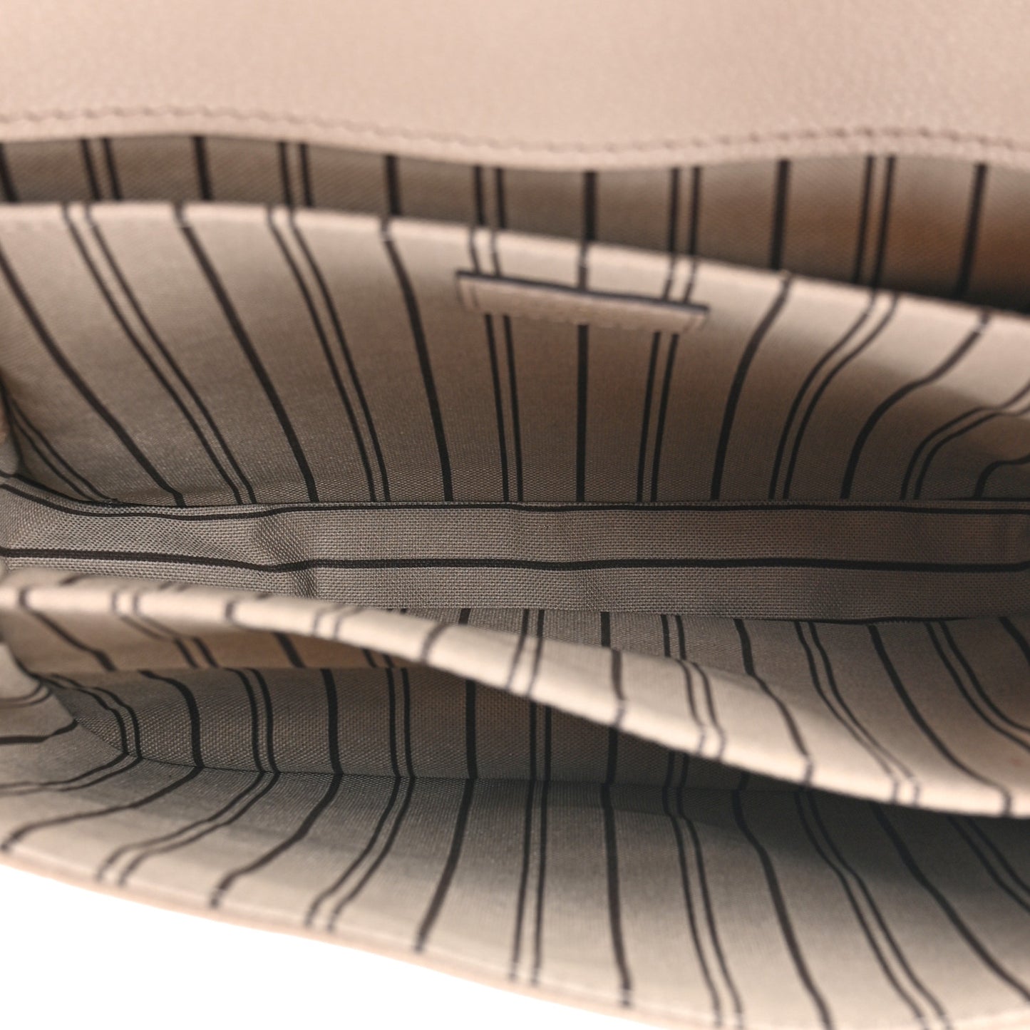 Empreinte Pochette Metis Tourterelle