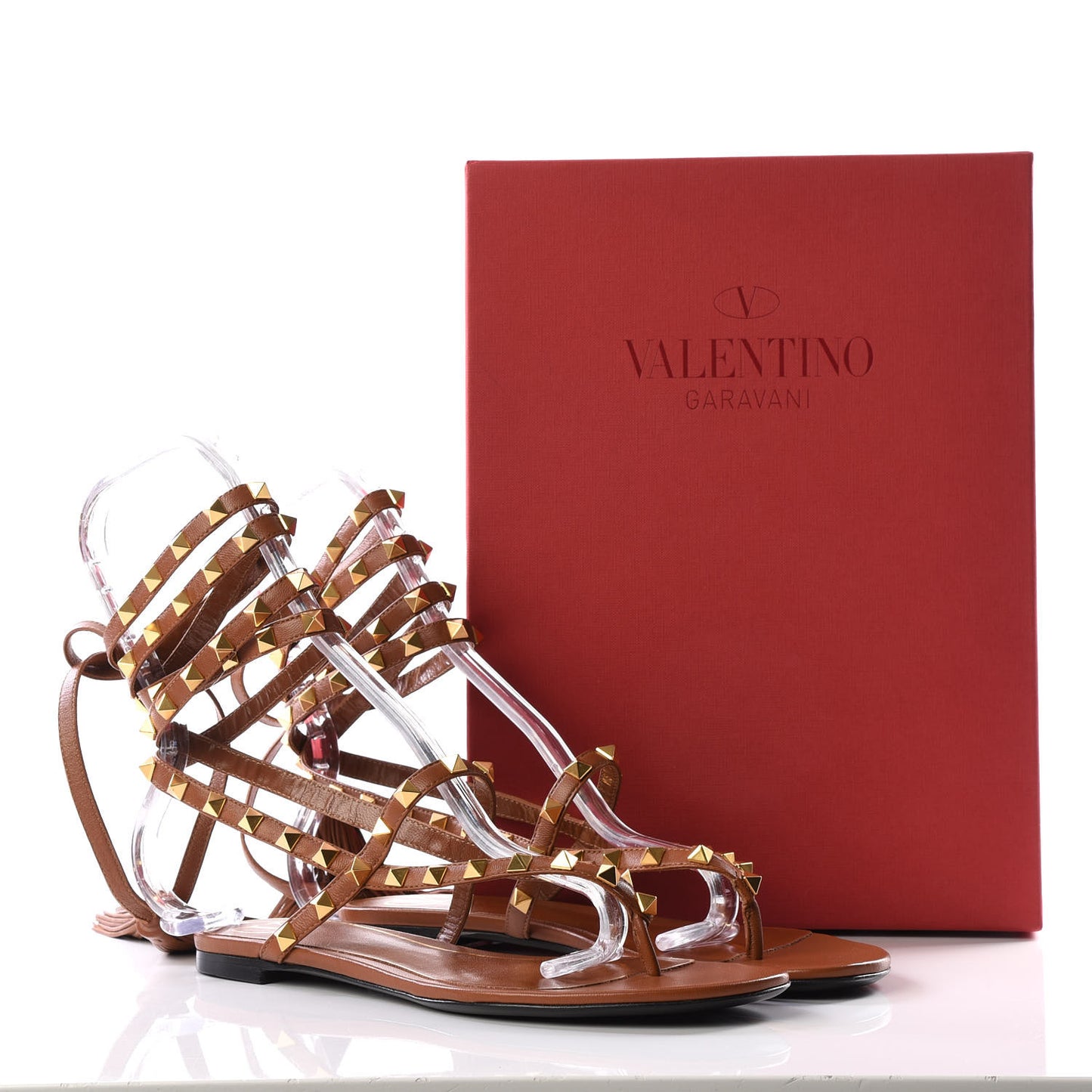 Calfskin Rockstud Flair Ankle Wrap Flat Sandals 38 Selleria