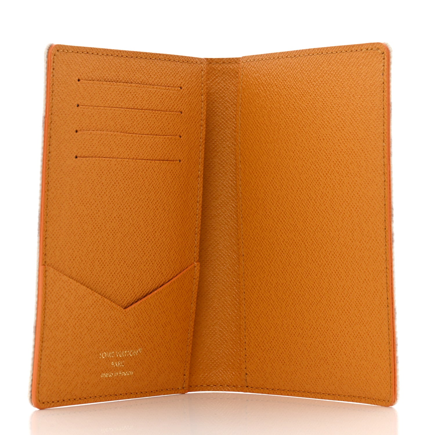 Louis Vuitton Monogram Flight Mode Passport Cover Dune 5 of 7