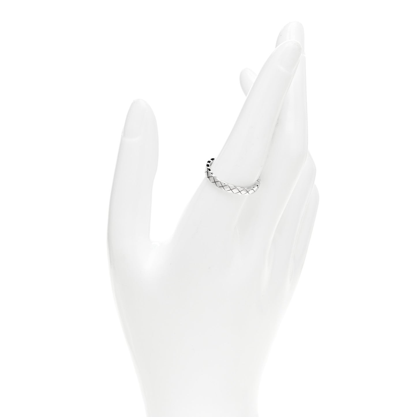 18K White Gold Mini Coco Crush Ring 58 8.25