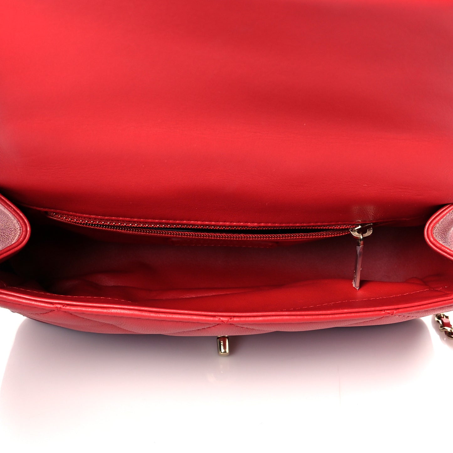 Lambskin Quilted Small Easy Carry Flap Red