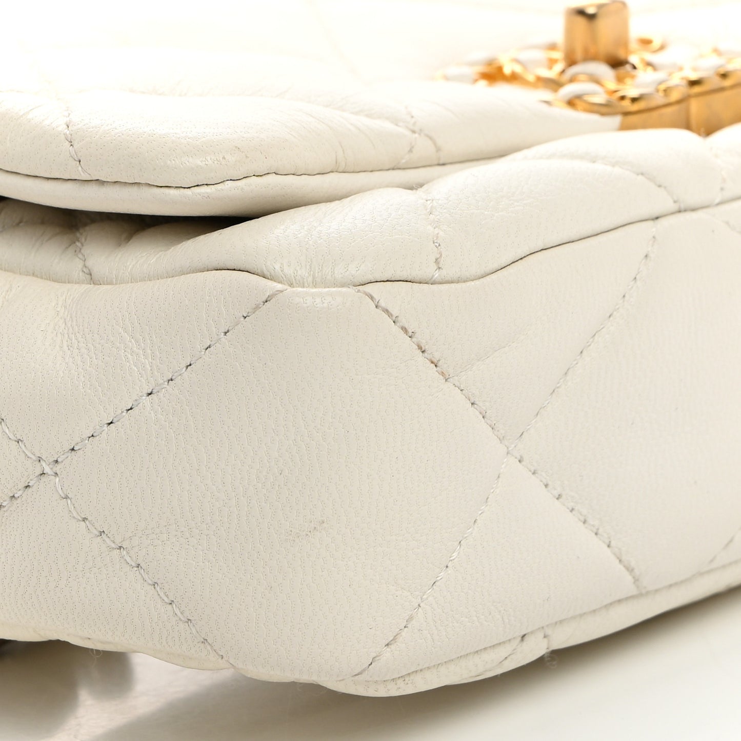 Goatskin Quilted Chanel 19 Waist Bag White