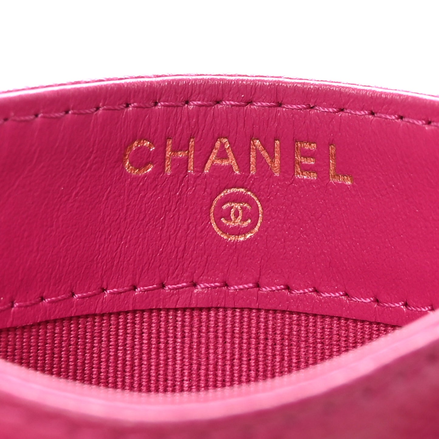 Caviar Quilted Card Holder Fuchsia