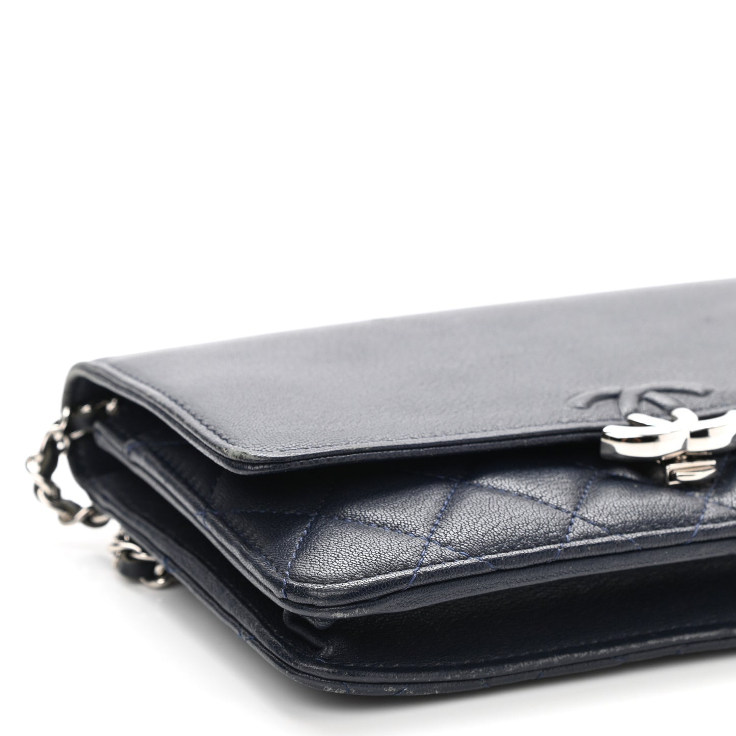 Grained Calfskin Quilted CC Box Wallet On Chain WOC Navy