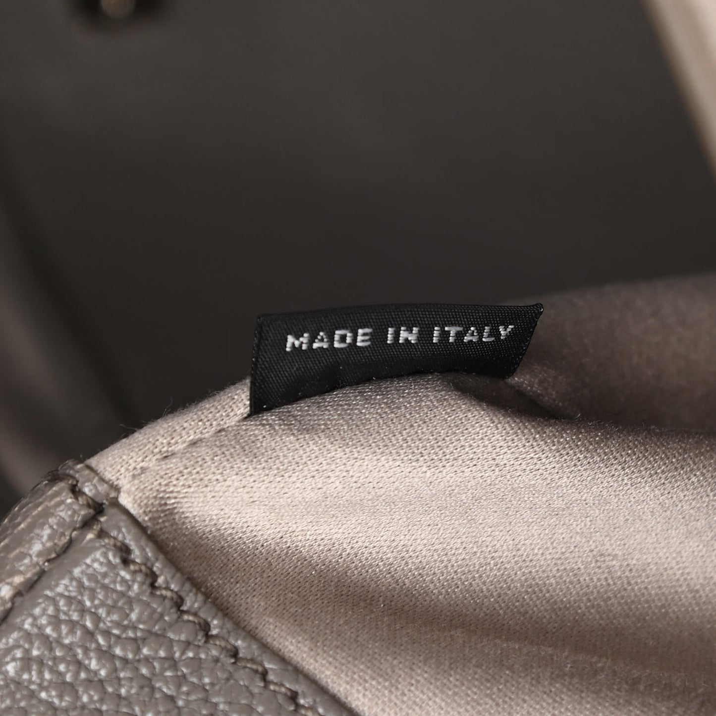 Madras Bicolor Top Handle Bag Pomice Argilla