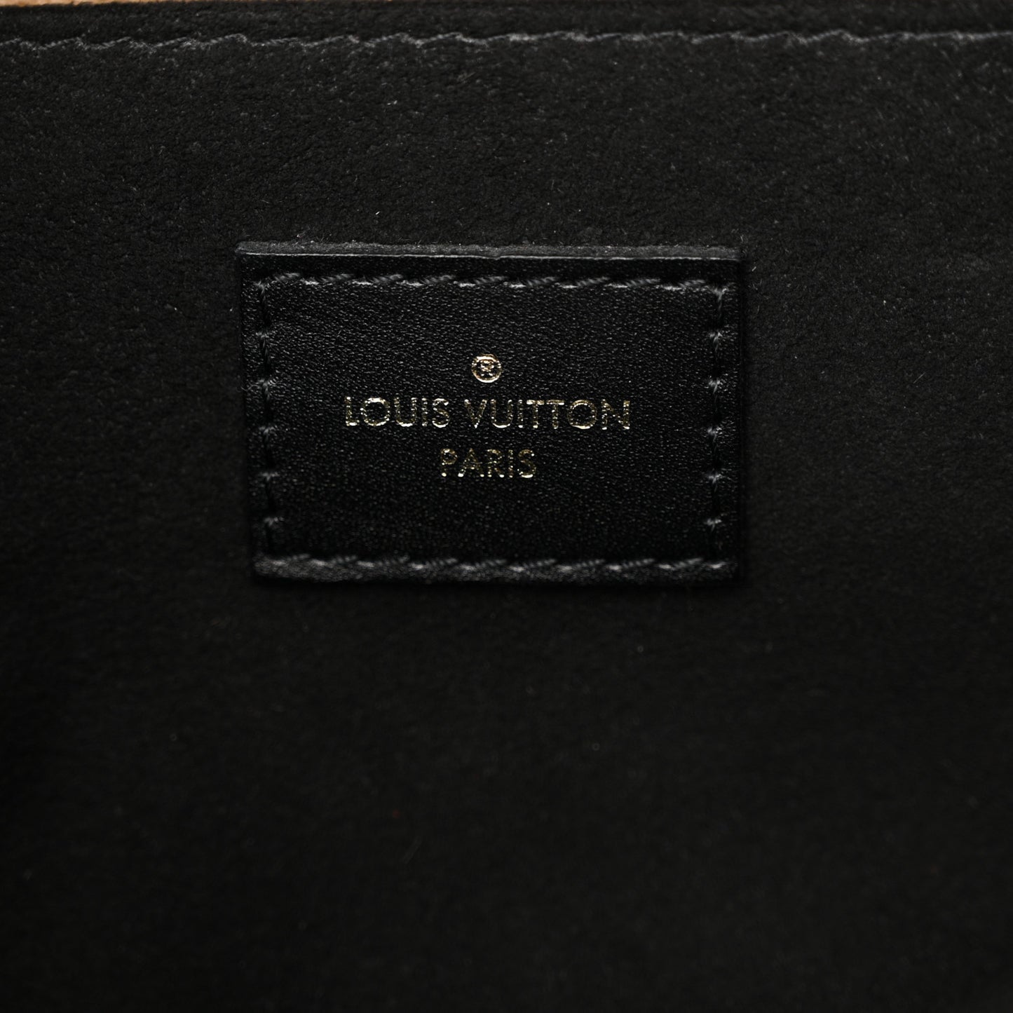 Reverse Monogram Pochette Metis