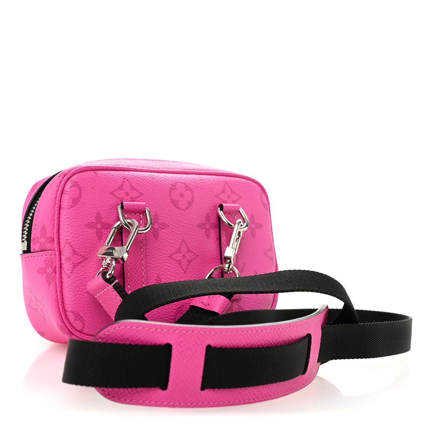 Taigarama Outdoor Pouch Fuchsia