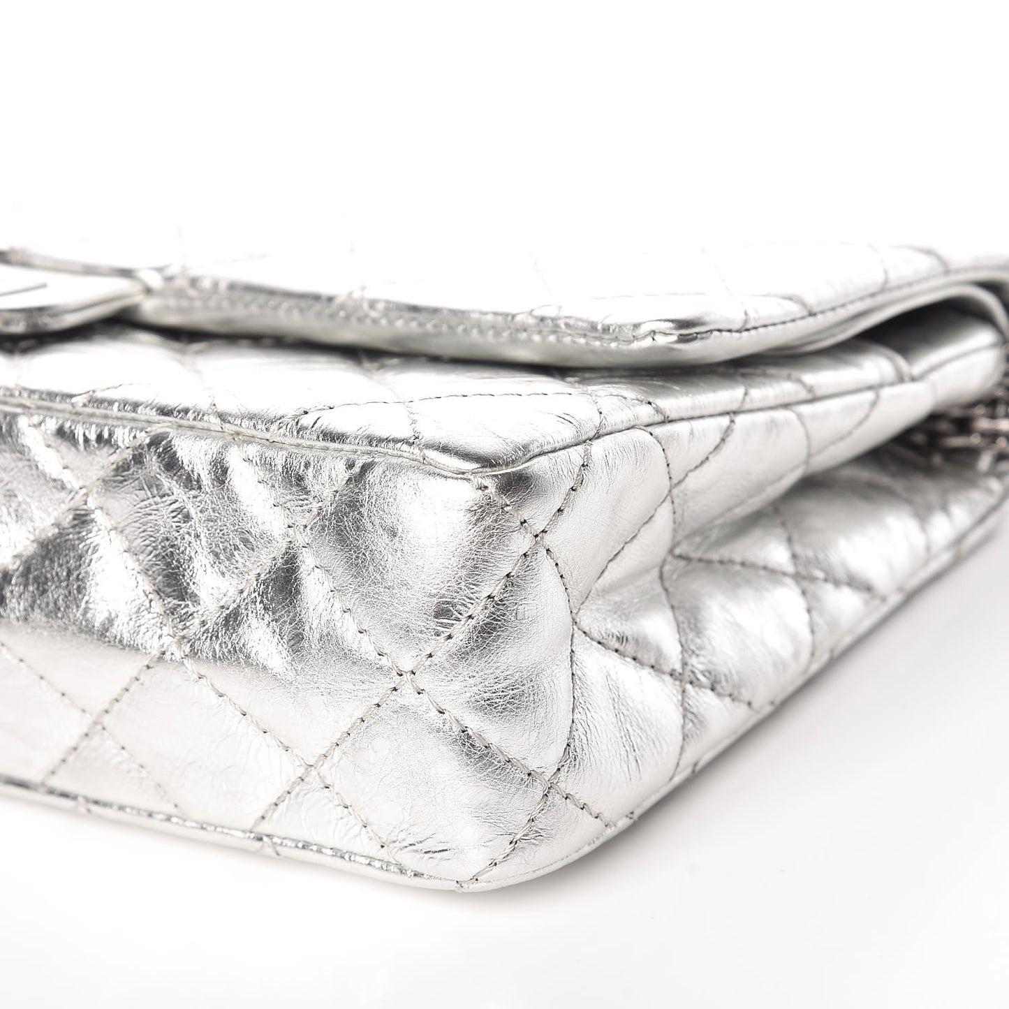 Metallic Aged Calfskin Quilted 2.55 Reissue 226 Flap Silver