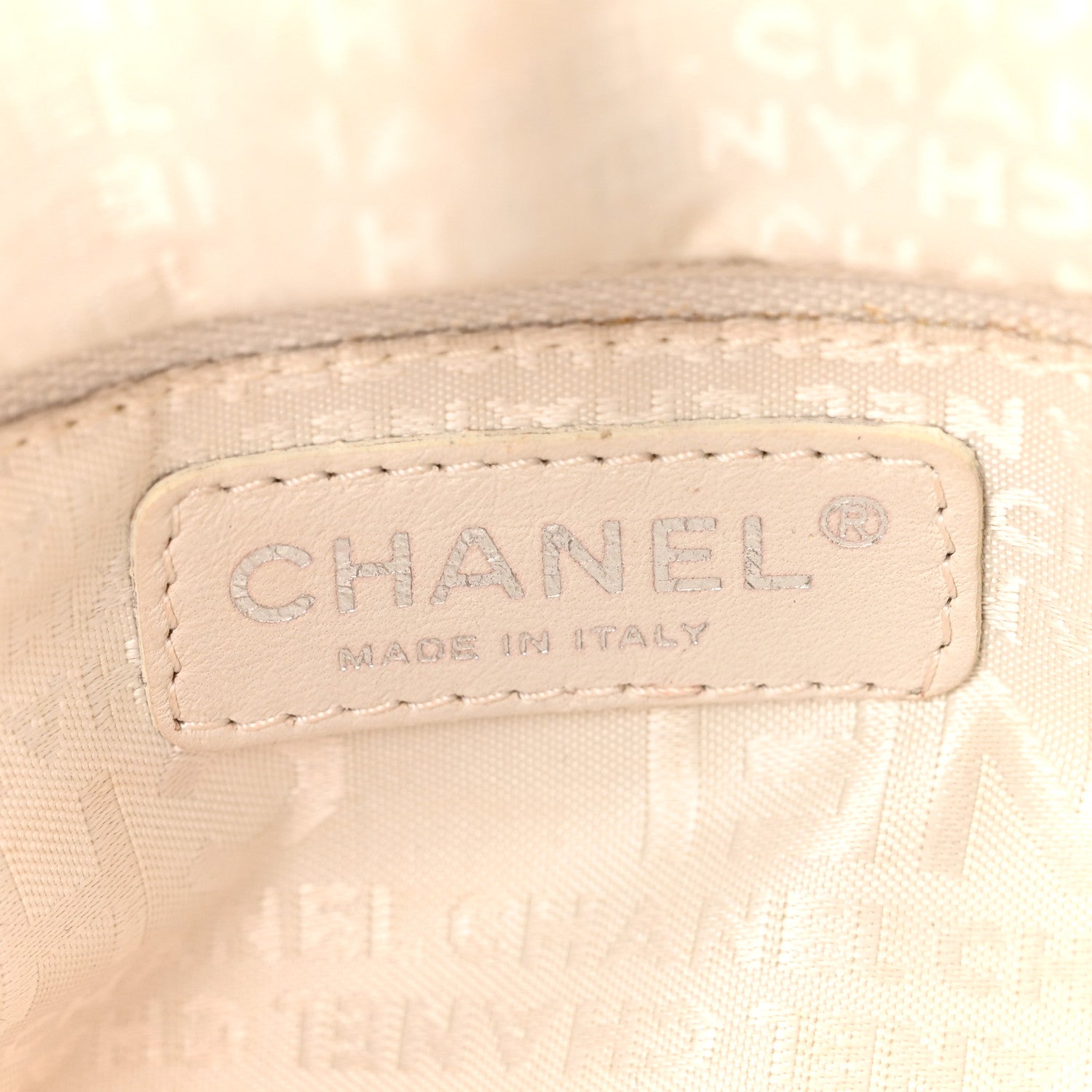 Chanel Distressed Lambskin Vintage Ligne Lady Braid Small Tote White 6 of 13