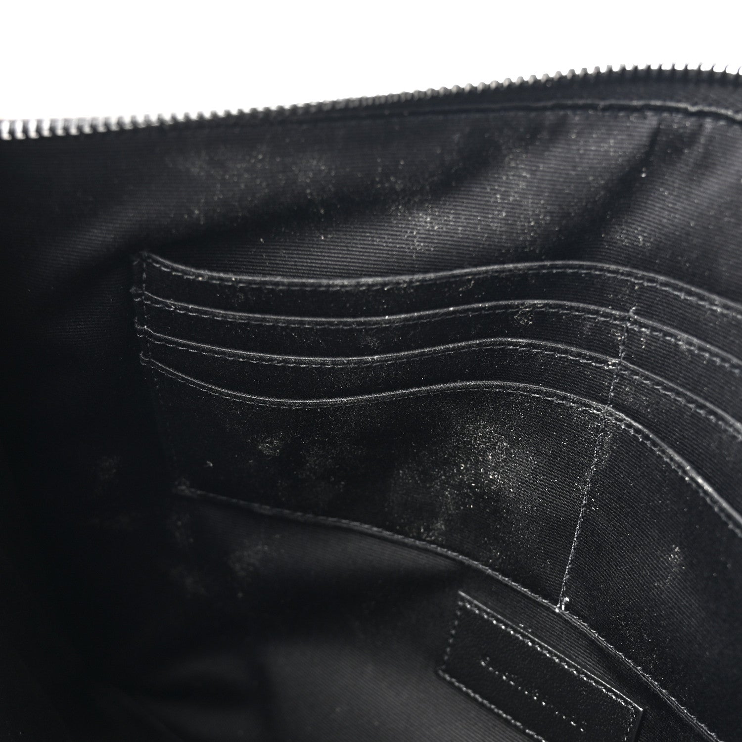 Saint Laurent Grain De Poudre Zipped Tablet Holder Black 8 of 12