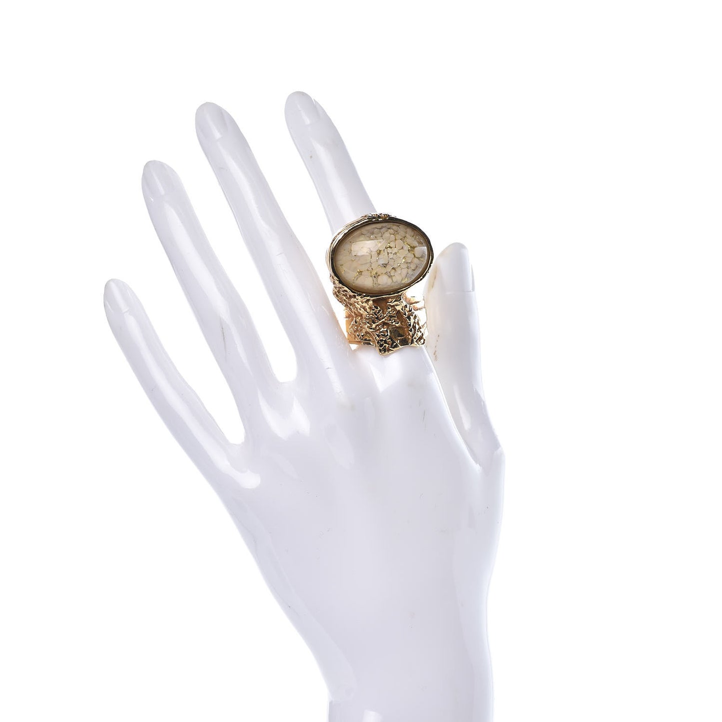 Glass Cabochon Arty Ovale Ring 8 Gold Cream