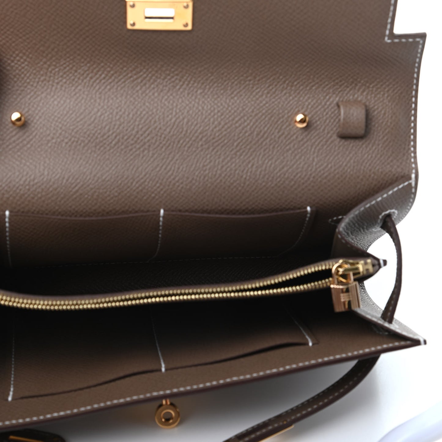 Epsom Kelly Wallet To Go Etoupe