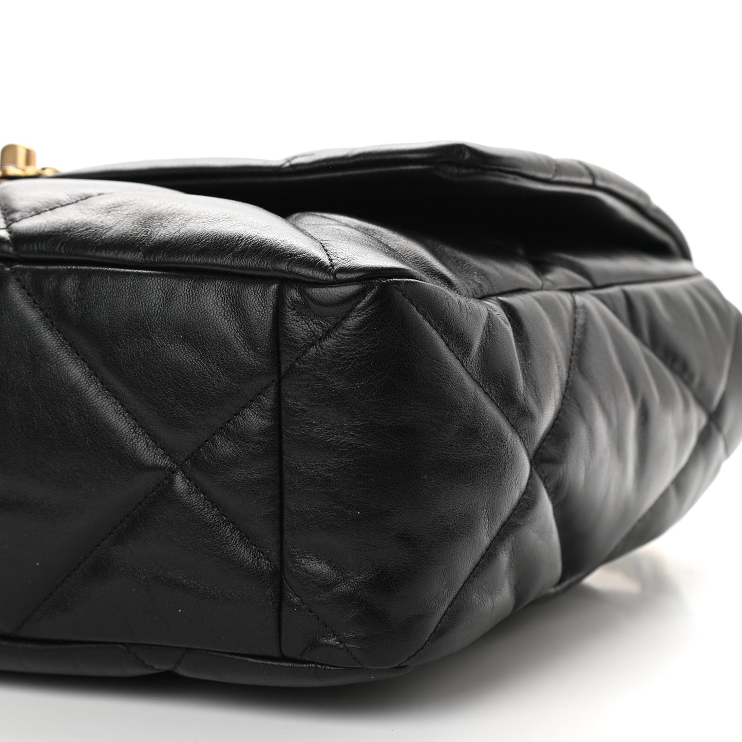 Goatskin Quilted Maxi Chanel 19 Flap Black