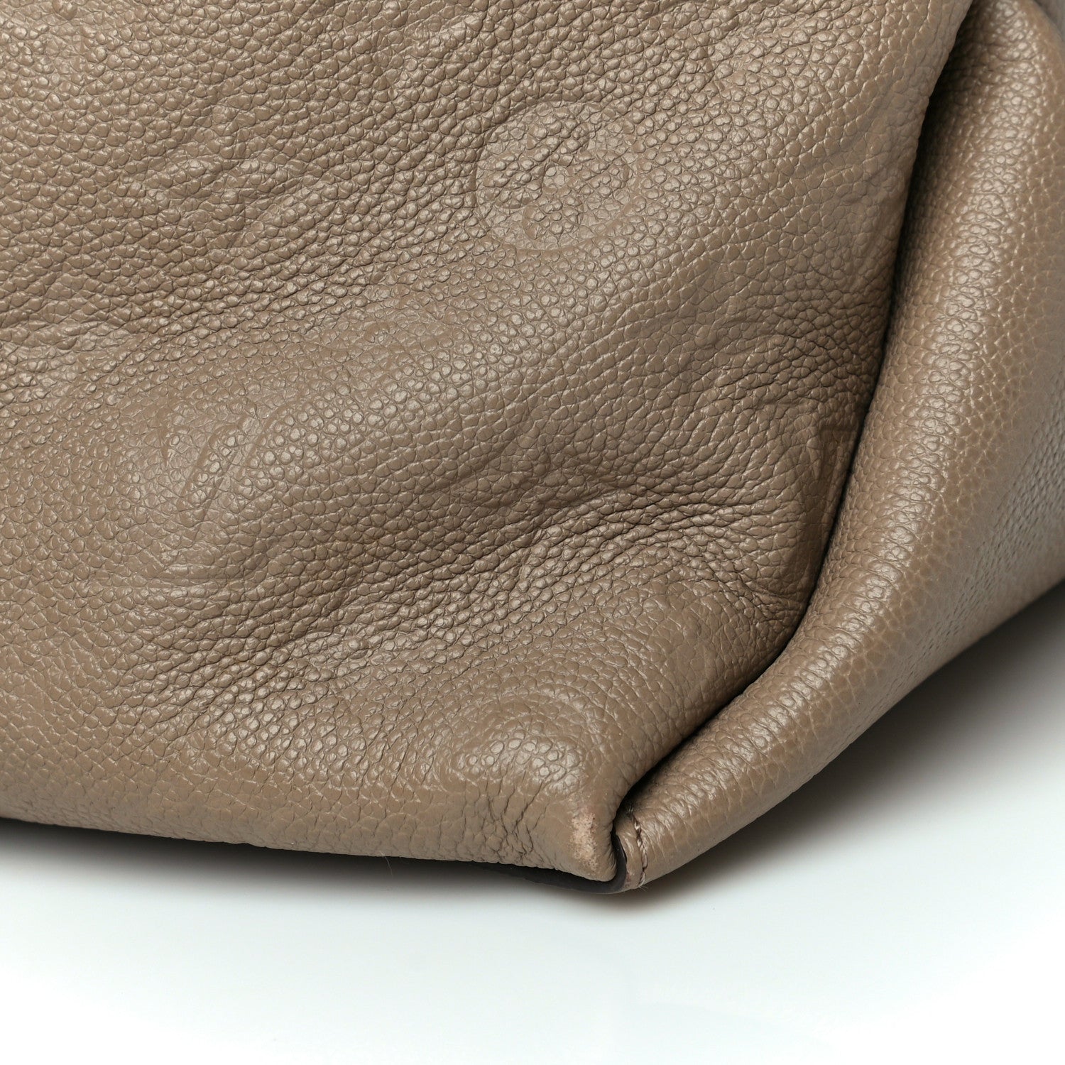 Louis Vuitton Empreinte Maida Hobo Tourterelle 12 of 14