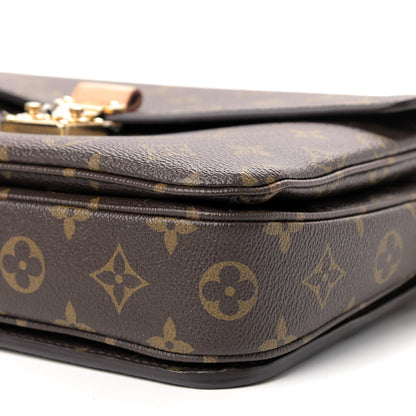 Louis Vuitton Monogram Pochette Metis 7 of 9