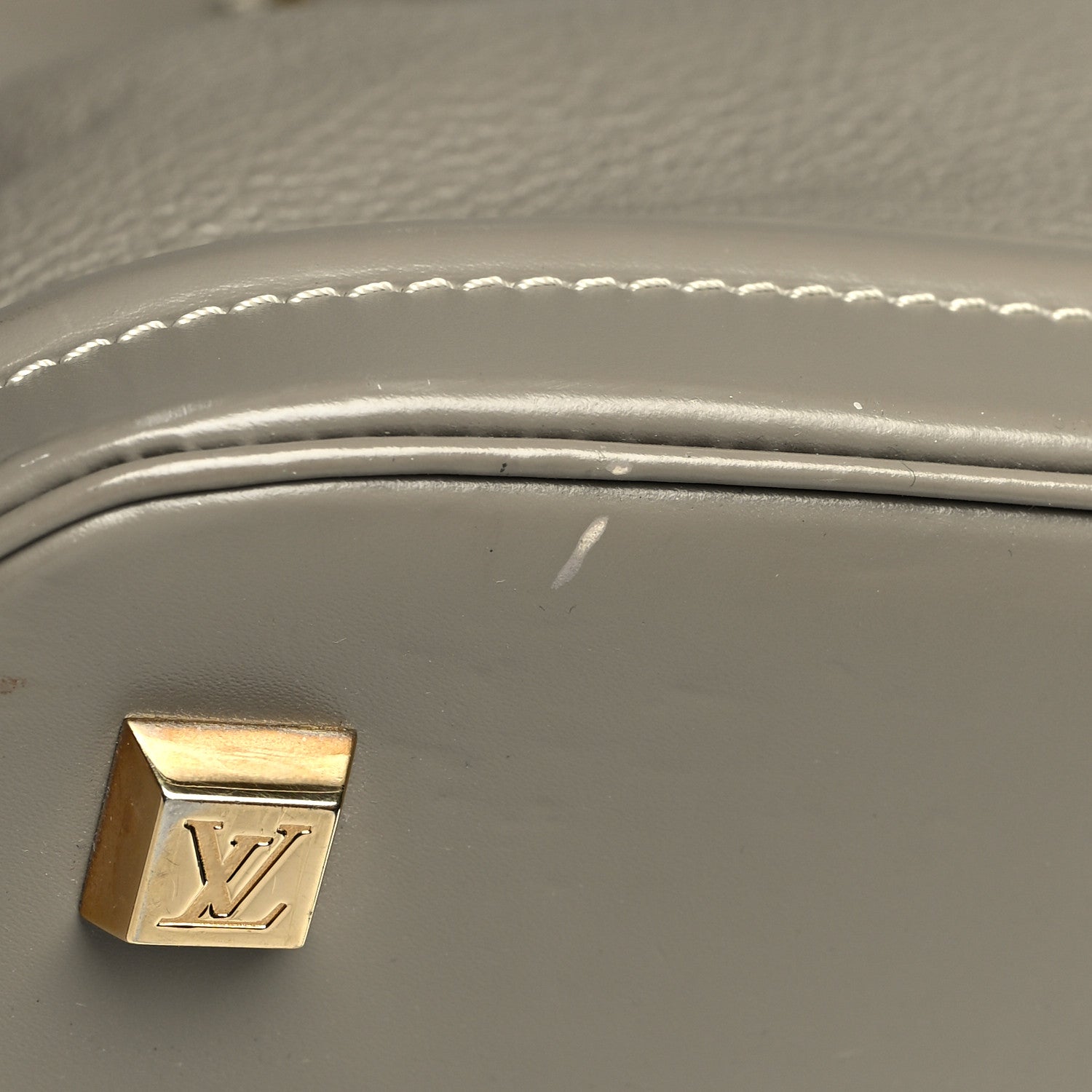 Louis Vuitton Suhali Lockit MM Greige 15 of 17