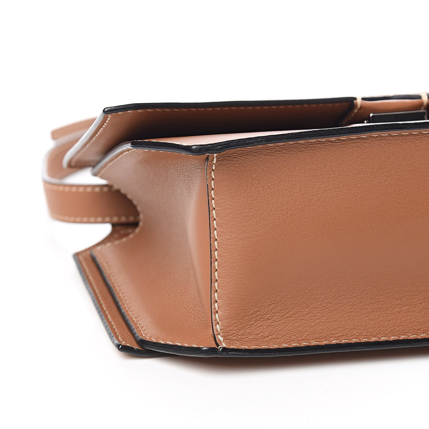 Calfskin Medium Bow Cut Shoulder Bag Tan