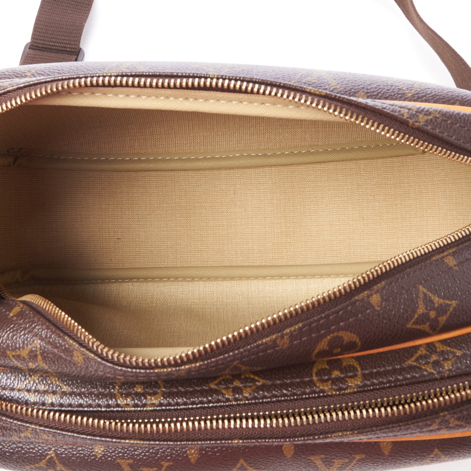 Louis Vuitton Monogram Reporter PM 7 of 9
