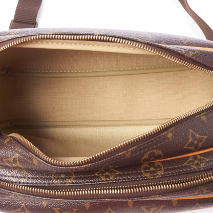 Louis Vuitton Monogram Reporter PM 7 of 9