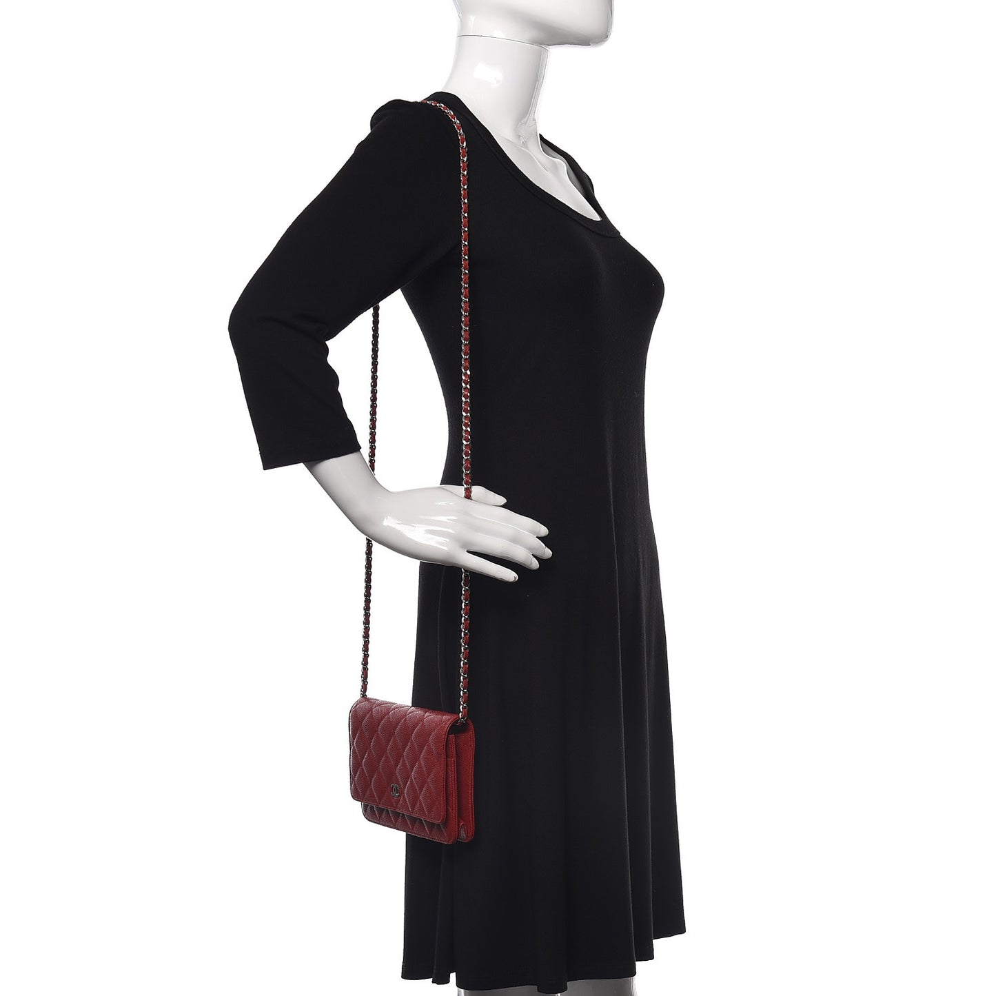 Caviar Quilted Wallet on Chain WOC Red