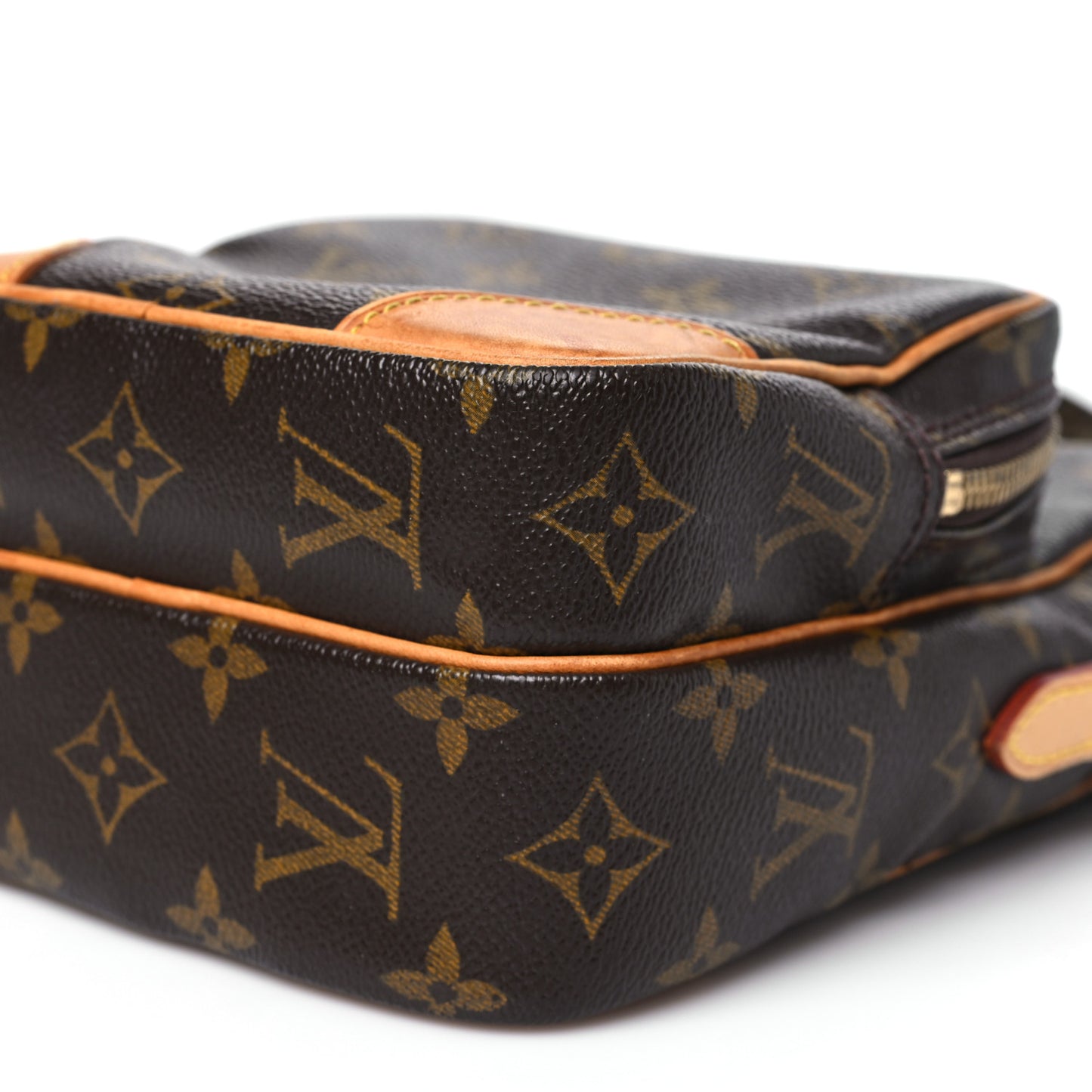 Monogram Amazone