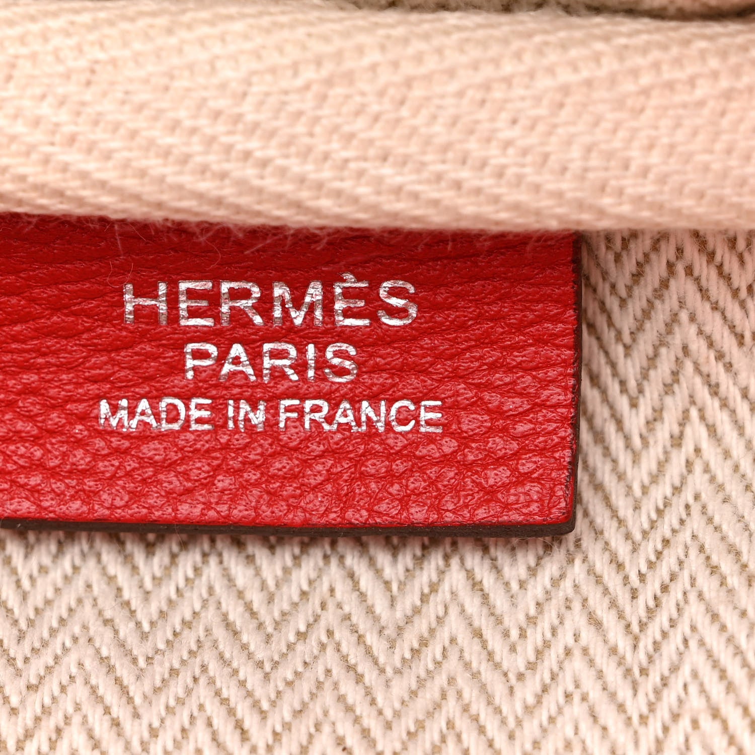Hermes Taurillon Clemence Victoria 35 Rouge Casaque 6 of 10