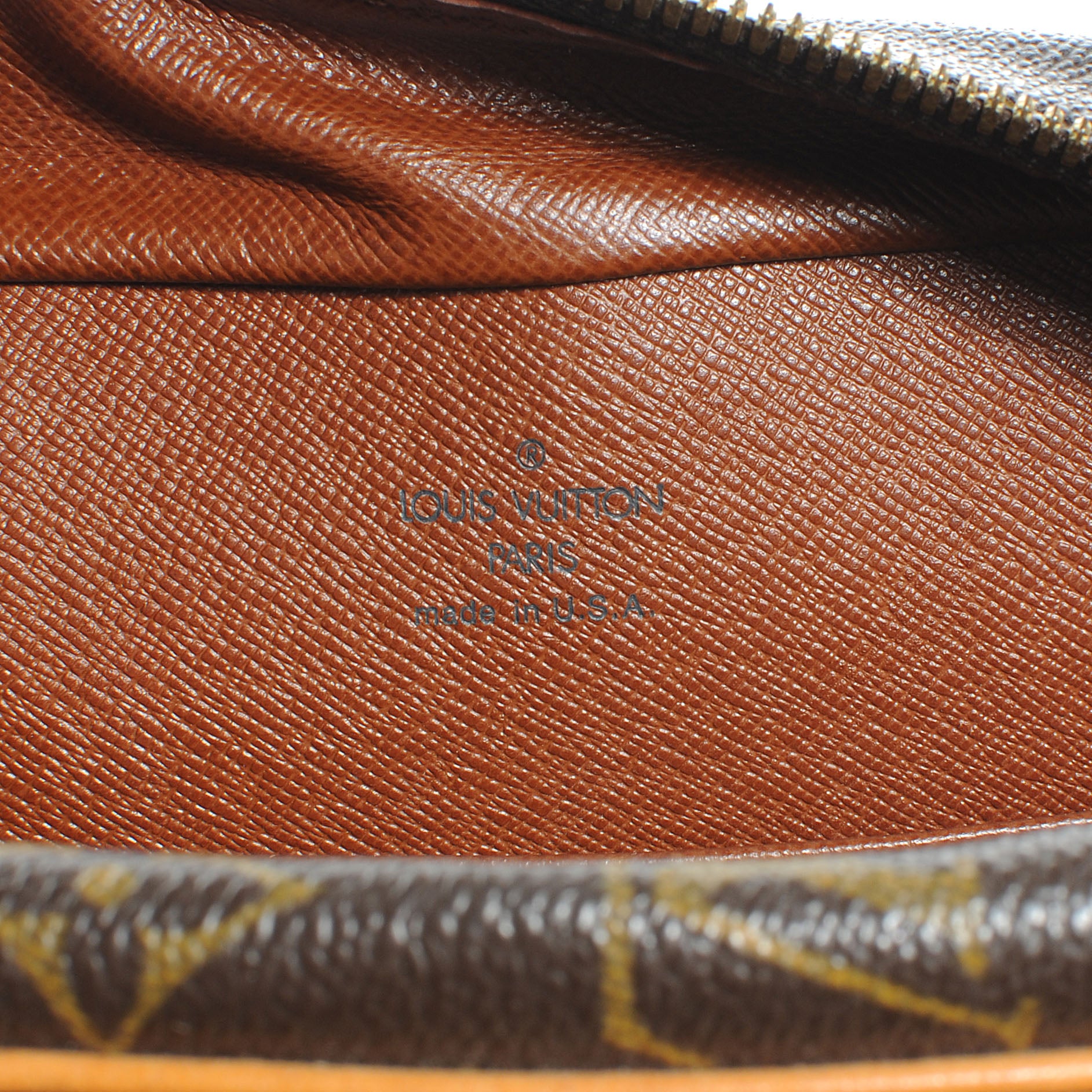Louis Vuitton Monogram Cite MM 6 of 7