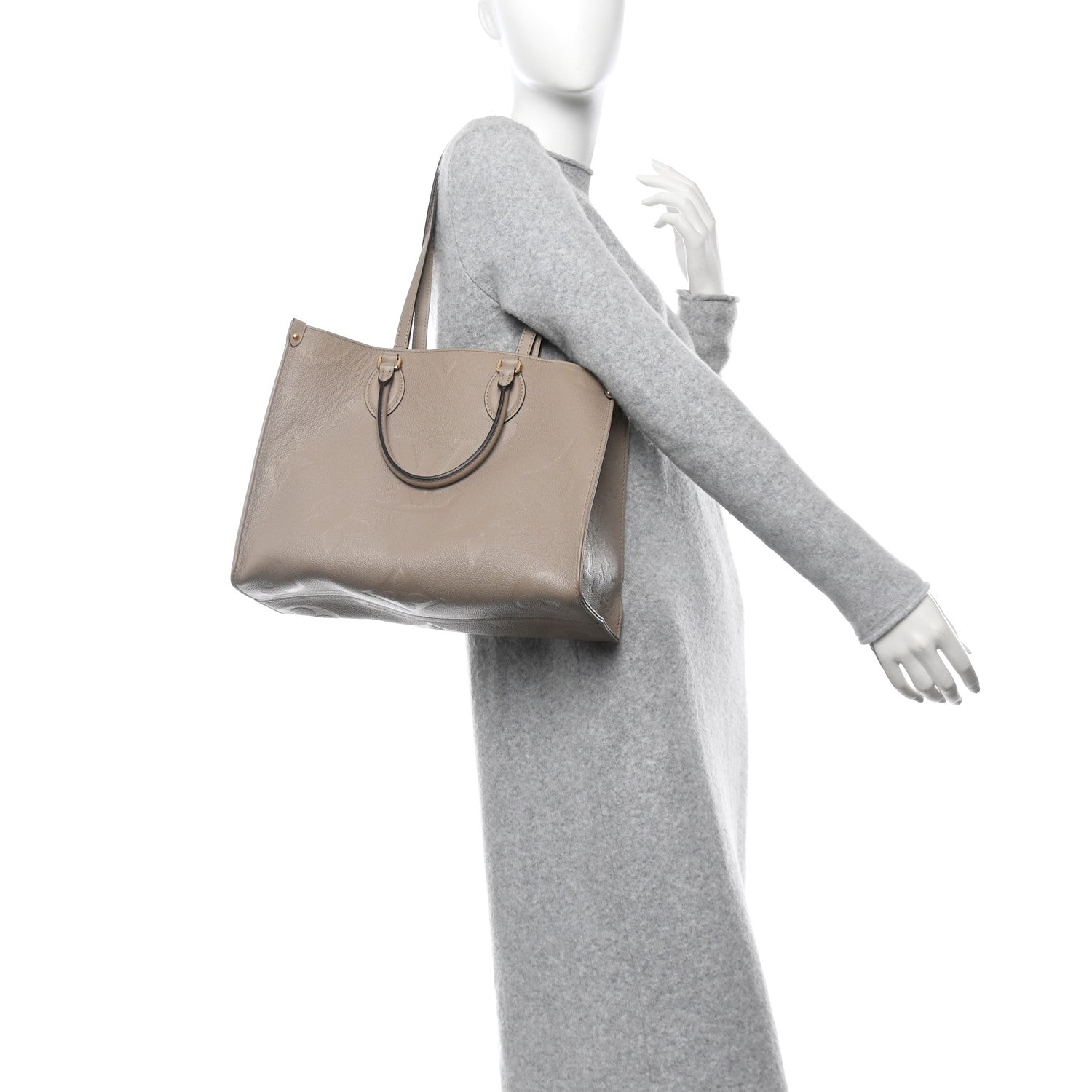 Louis Vuitton Empreinte Monogram Giant Onthego MM Tourterelle 2 of 12