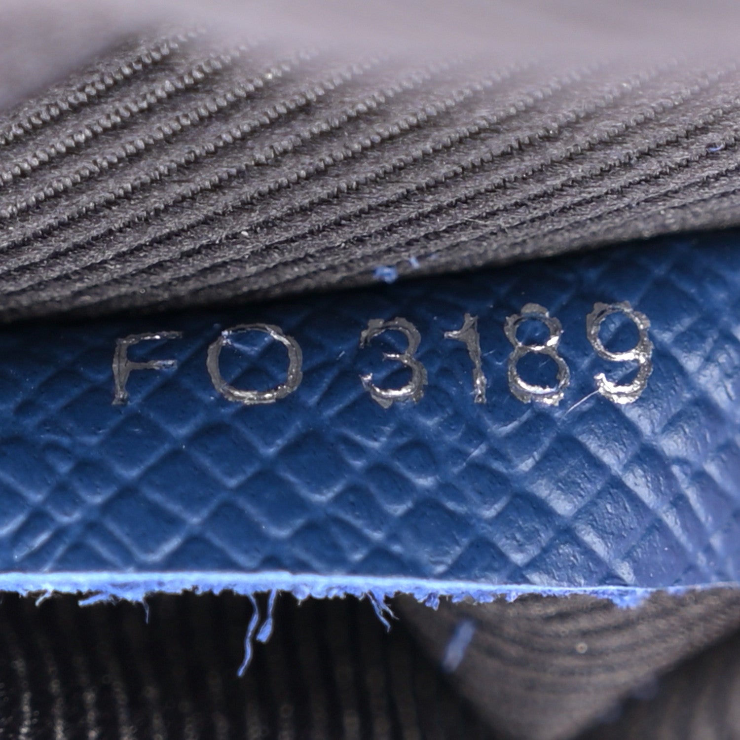 Louis Vuitton Taiga Monogram Outdoor Messenger Cobalt 7 of 11