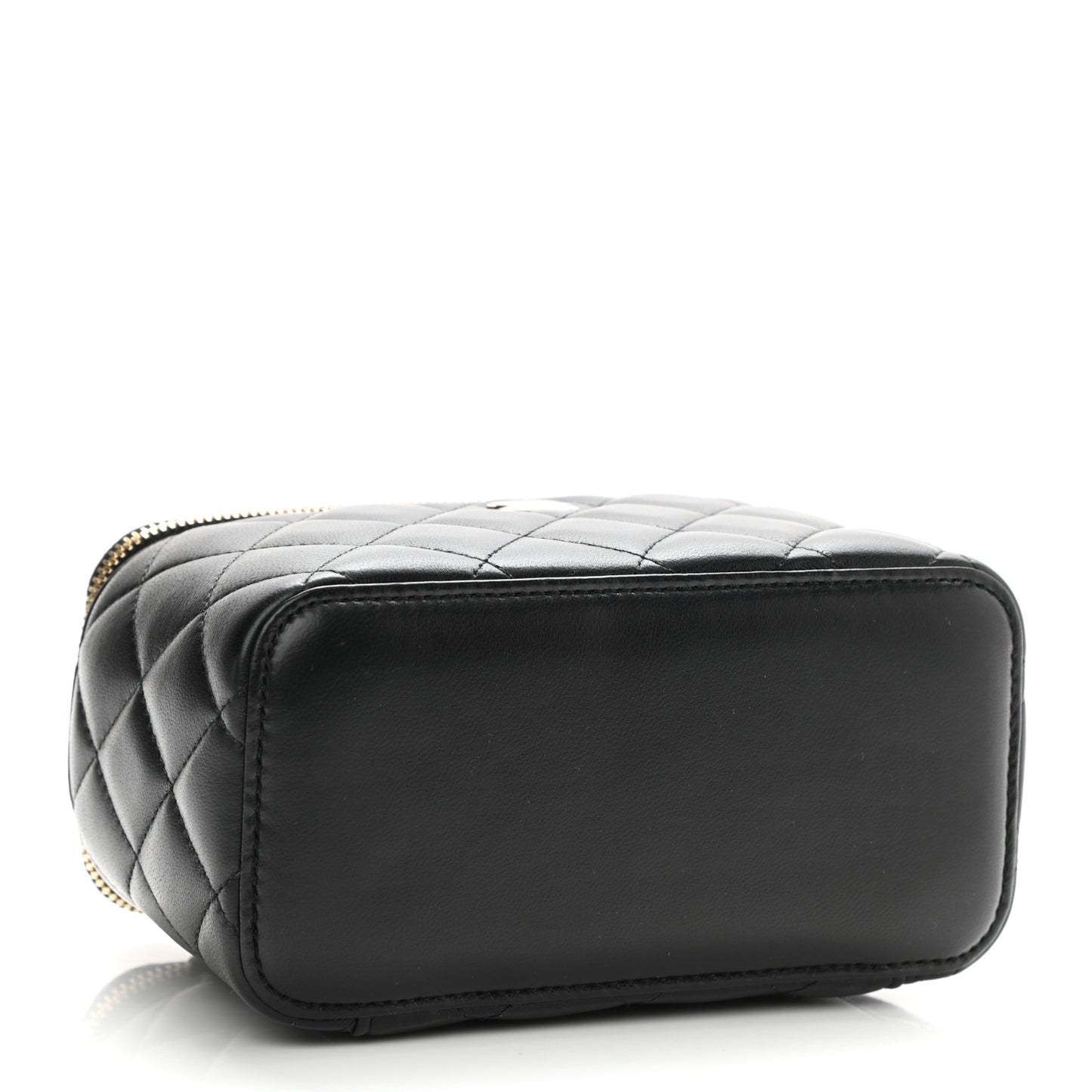 Lambskin Quilted Small Vanity Case With Chain Black