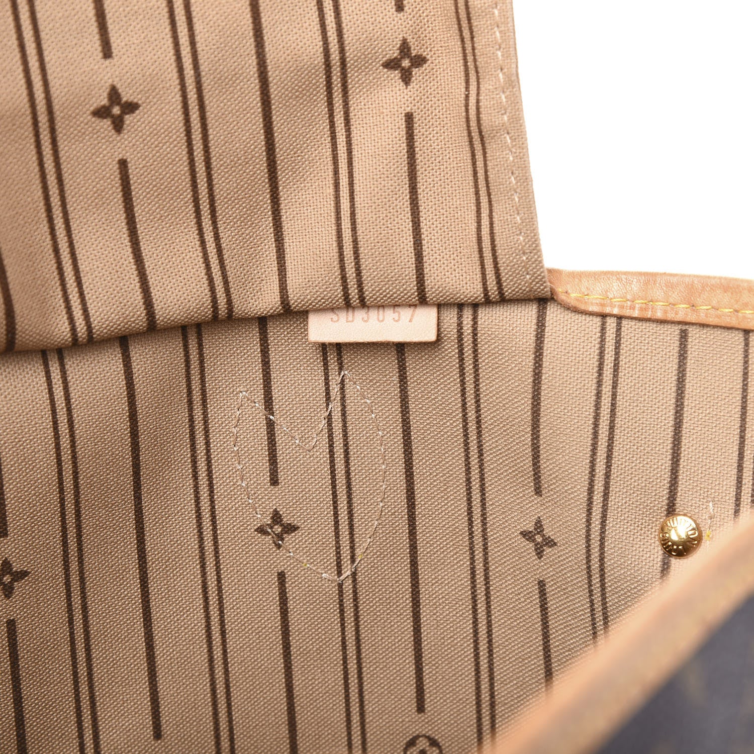 Louis Vuitton Monogram Neverfull MM 10 of 13