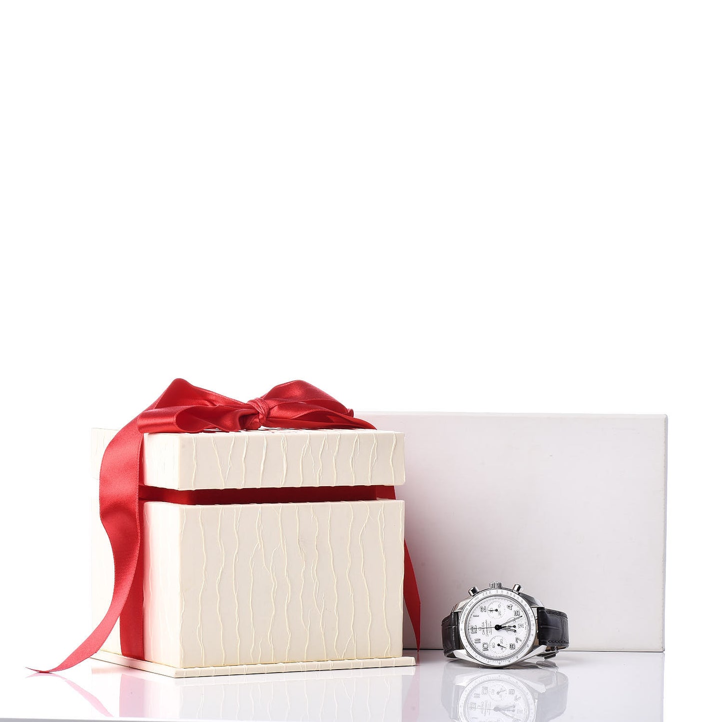 Stainless Steel Alligator 38mm Speedmaster Automatic Chronograph Watch White 324.33.38.40.04.001