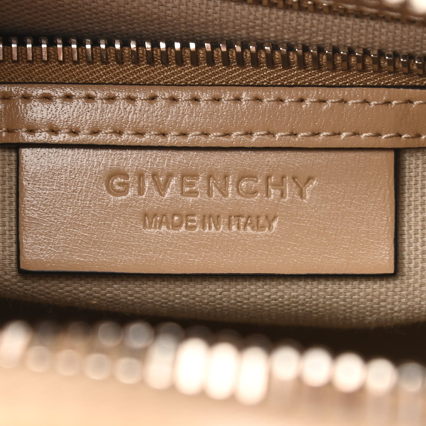 Shiny Lord Calfskin Mini Antigona Beige
