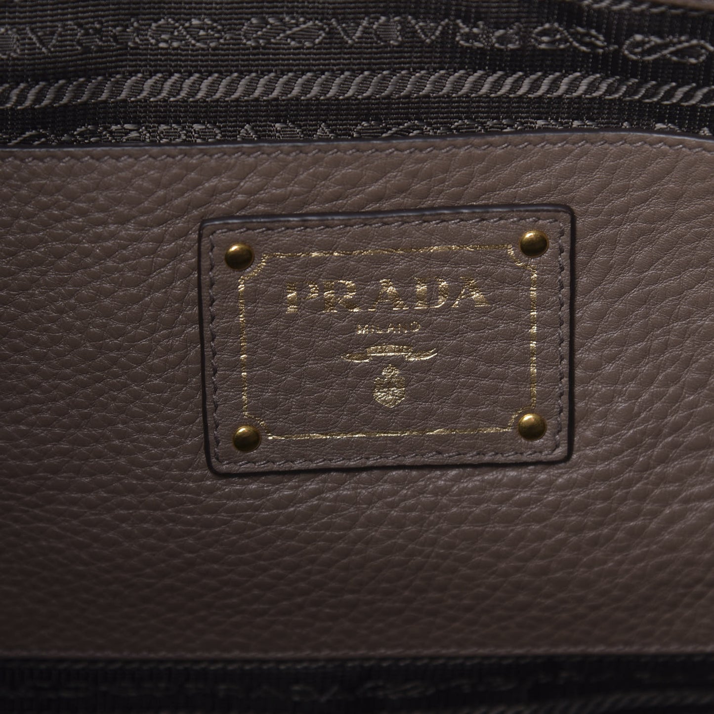 Vitello Daino Shopping Satchel Argilla